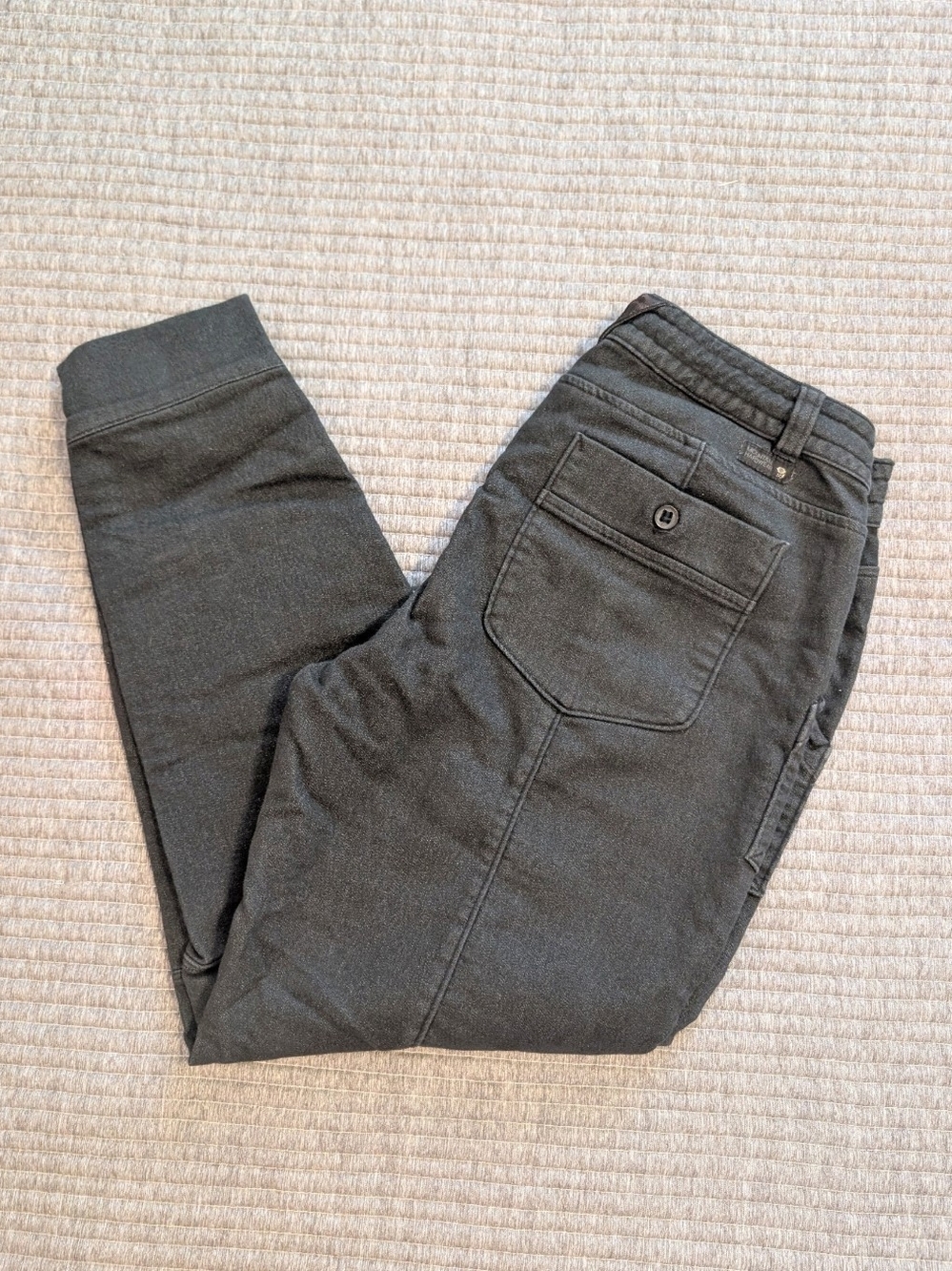 Mountain Hardware Jogger Pants